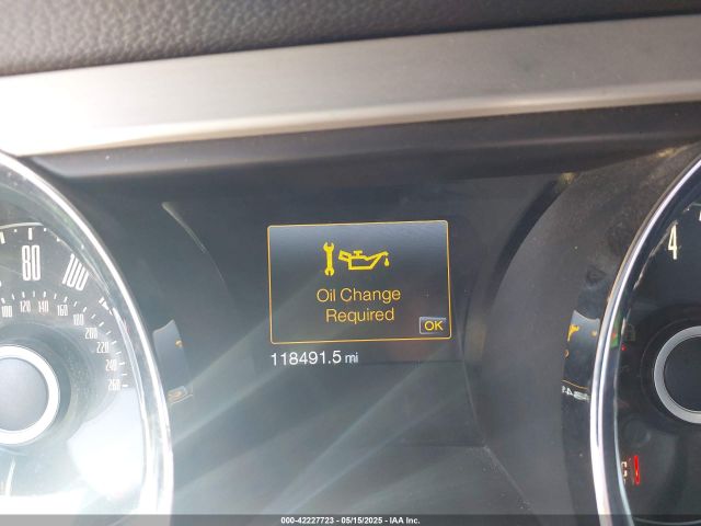 1ZVBP8EM7E5205725 Ford Mustang V6 Premium