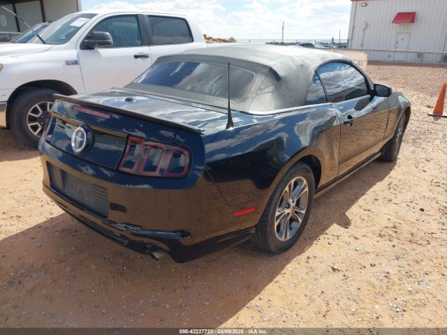 1ZVBP8EM7E5205725 Ford Mustang V6 Premium