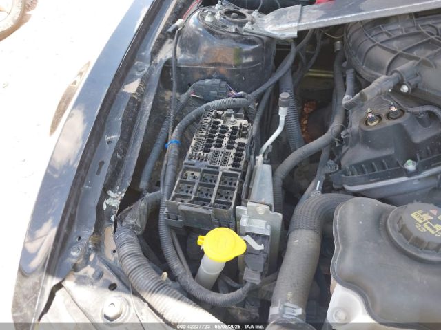 1ZVBP8EM7E5205725 Ford Mustang V6 Premium