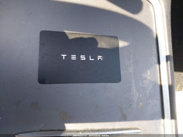 2021 TESLA MODEL Y 5YJYGDEE0MF201298 Photo 10