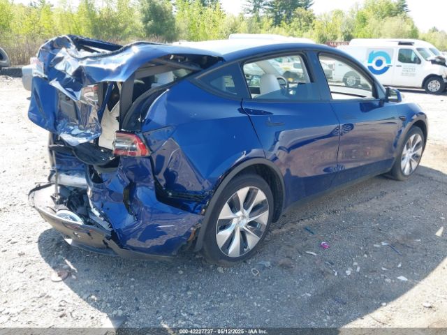 2021 TESLA MODEL Y 5YJYGDEE0MF201298 Photo 3