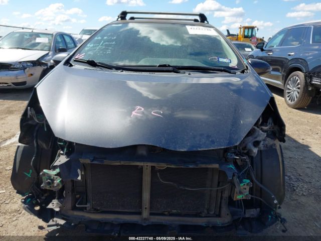 JTDKDTB38F1088014 Toyota Prius C Two
