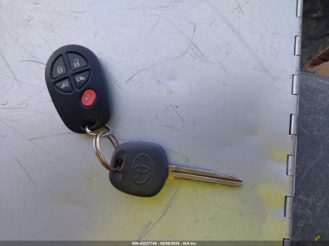 5TDKK3DC2ES434546 Toyota Sienna Le V6 8 Passenger