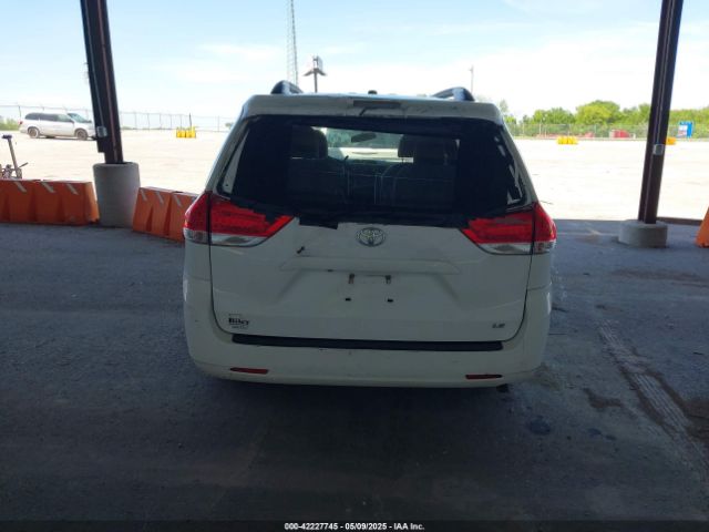 5TDKK3DC2ES434546 Toyota Sienna Le V6 8 Passenger