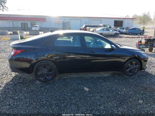 5NPLS4AG6NH060109 Hyundai ELANTRA SEL