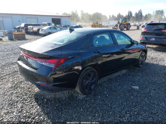 5NPLS4AG6NH060109 Hyundai ELANTRA SEL