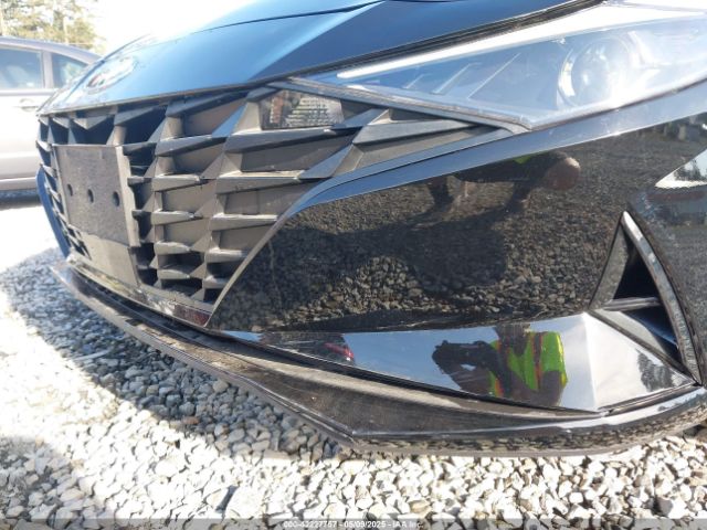 5NPLS4AG6NH060109 Hyundai ELANTRA SEL