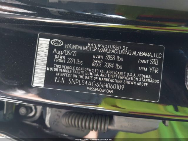 5NPLS4AG6NH060109 Hyundai ELANTRA SEL