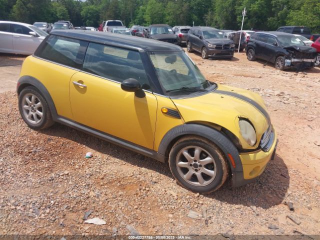 2007 MINI COOPER WMWMF33557TT56622