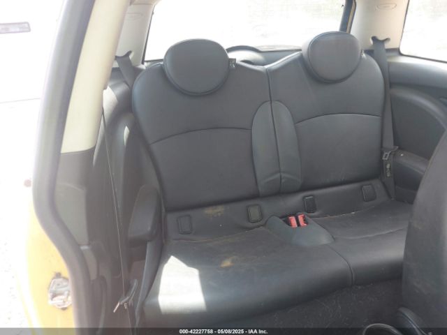 2007 MINI COOPER WMWMF33557TT56622 Photo 7