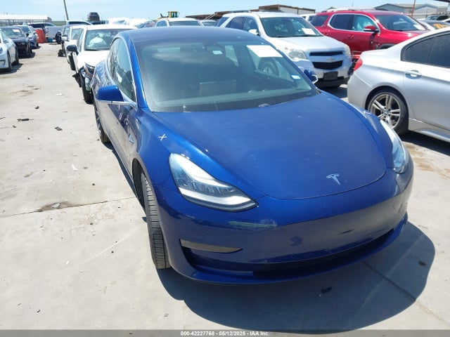 2019 TESLA MODEL 3 5YJ3E1EA8KF313887 Photo 0