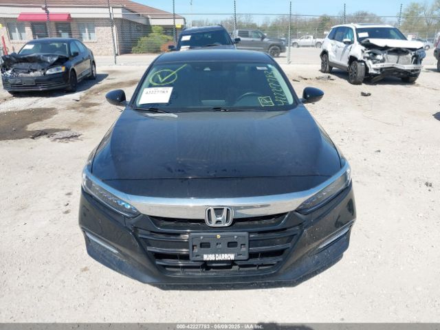 1HGCV3F98JA008107 Honda Accord Hybrid Touring