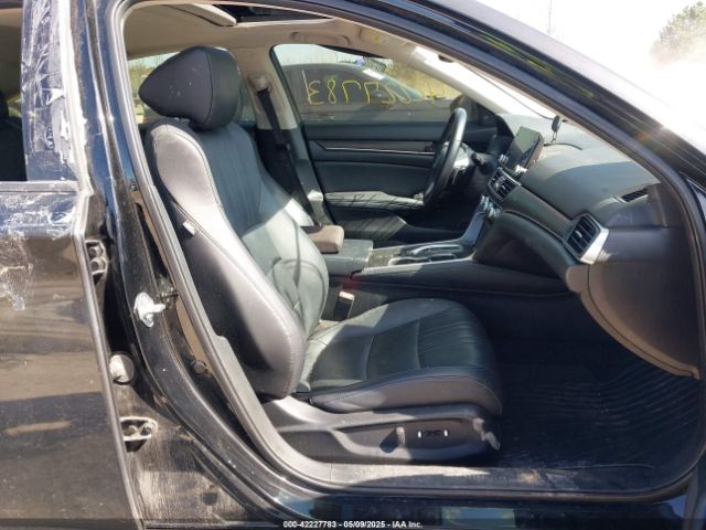 1HGCV3F98JA008107 Honda Accord Hybrid Touring