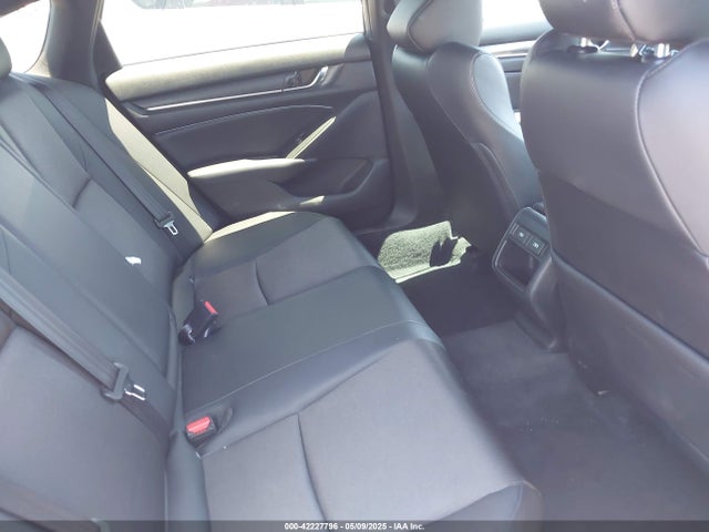 1HGCV1F35NA066276 Honda l15be