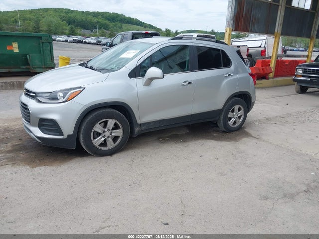 KL7CJLSB1KB961043 Chevrolet Trax Lt