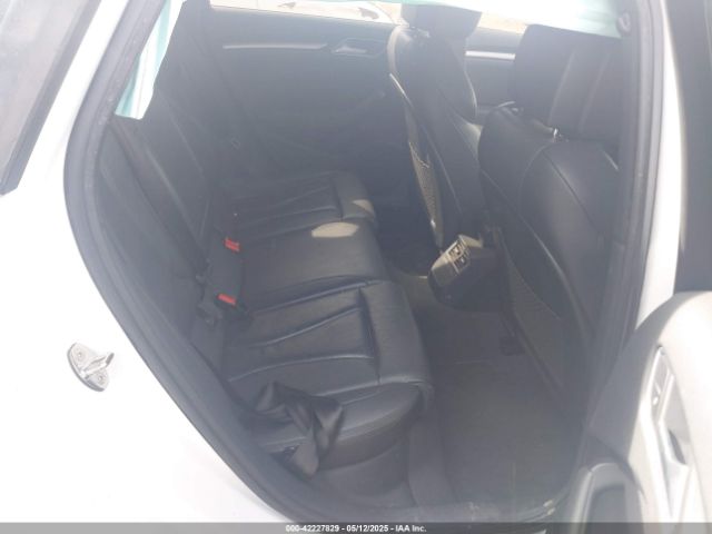 2017 AUDI A3 E-TRON WAUUPBFF0HA122588 Photo 7