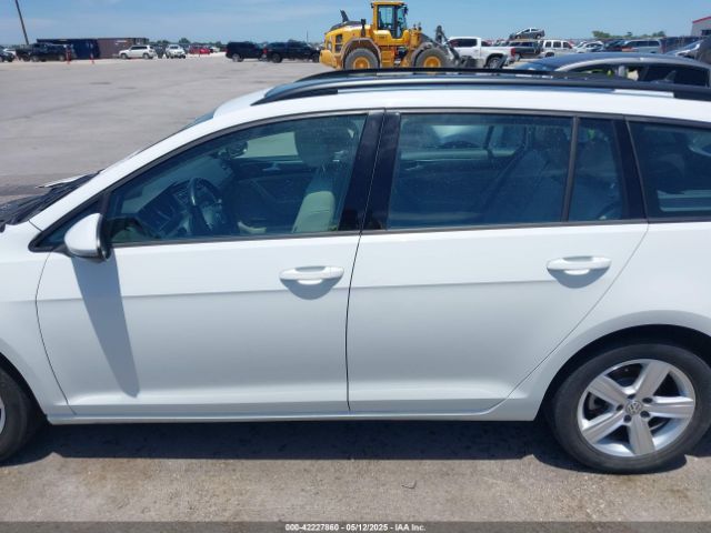 3VWD17AU1JM757882 Volkswagen Golf Sportwagen Tsi S/tsi Se
