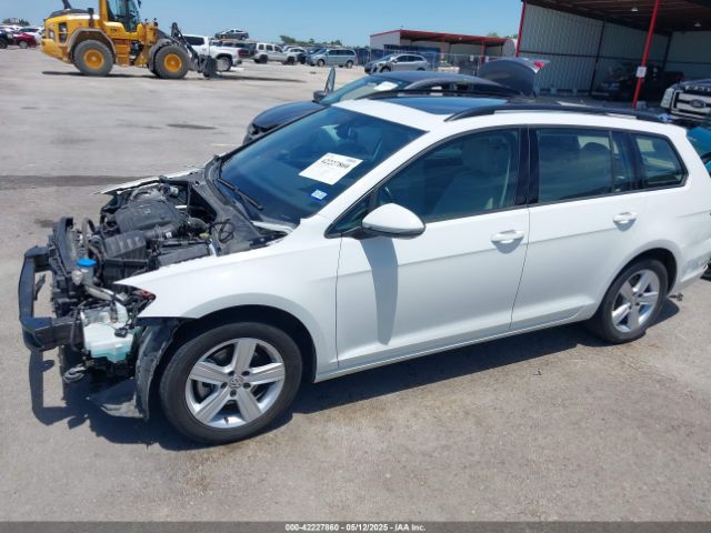 3VWD17AU1JM757882 Volkswagen Golf Sportwagen Tsi S/tsi Se