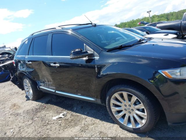 2LMDJ6JK2FBL24933 Lincoln MKX