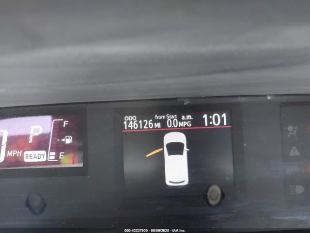 JTDKDTB30F1087181 Toyota Prius C Four