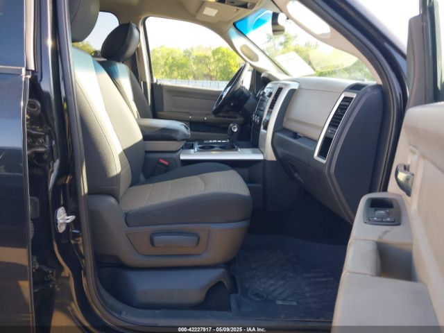 2010 DODGE RAM 1500 1D7RV1CT2AS155391 Photo 4