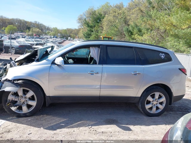 1GNKVGKD4HJ265696 Chevrolet Traverse 1lt