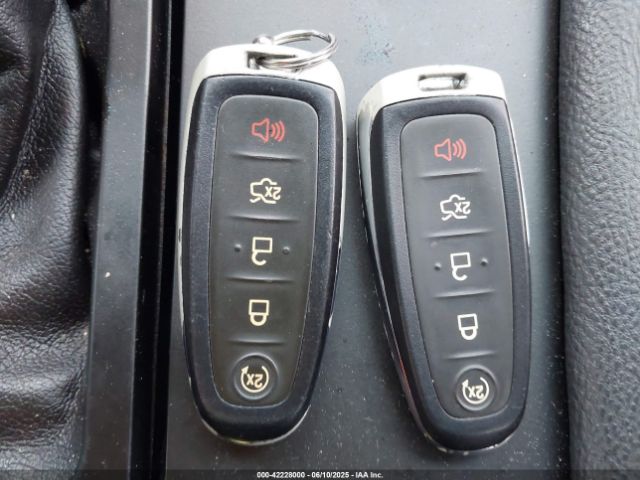 1FAHP2F89EG186147 Ford Taurus Limited