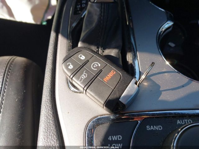 2020 JEEP GRAND CHEROKEE 1C4RJFBGXLC263357 Photo 10
