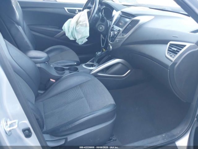 2016 HYUNDAI VELOSTER KMHTC6AD3GU290192 Photo 4