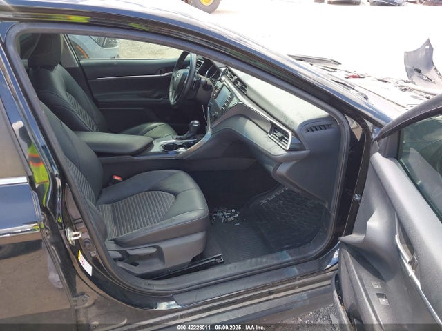 4T1B11HK5JU127494 Toyota CAMRY SE