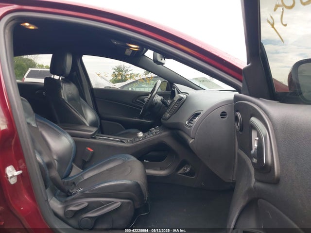 1C3CCCBB0GN132486 Chrysler 200 S