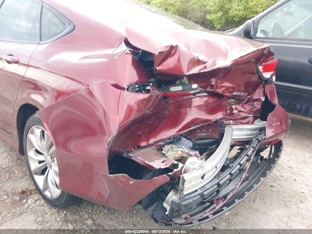 1C3CCCBB0GN132486 Chrysler 200 S