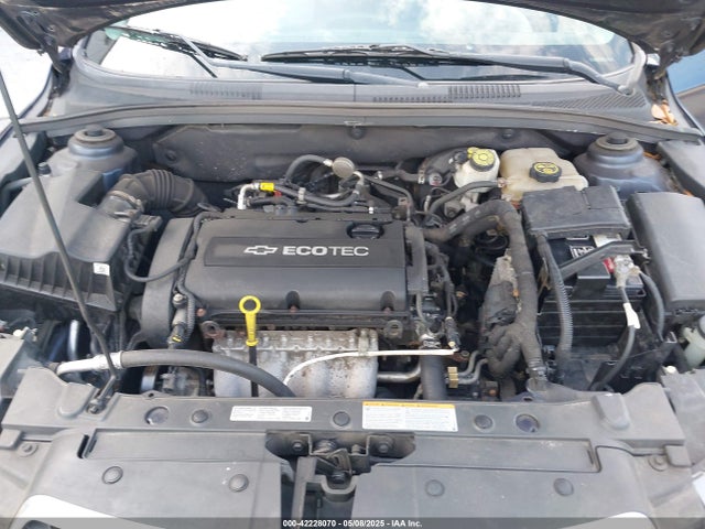 1G1PA5SH1E7437248 Chevrolet Cruze Ls Auto