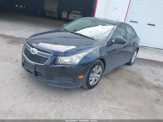 1G1PA5SH1E7437248 Chevrolet Cruze Ls Auto