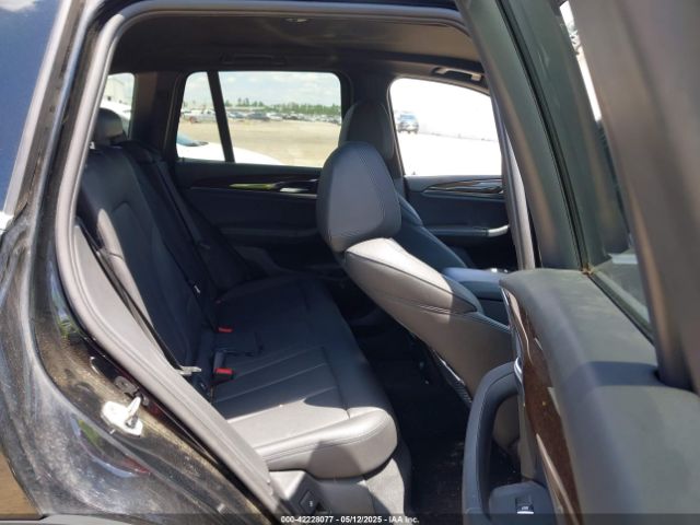 2018 BMW X3 5UXTR9C50JLD65326 Photo 7