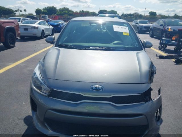 3KPA24AD8ME391161 KIA RIO S