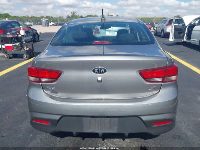 3KPA24AD8ME391161 KIA RIO S