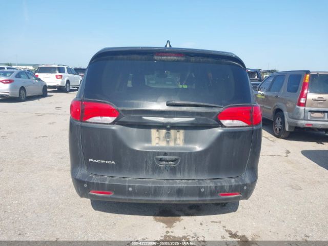 2C4RC1DG6HR509717 Chrysler Pacifica Touring