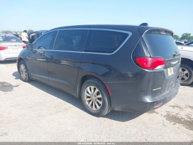 2C4RC1DG6HR509717 Chrysler Pacifica Touring