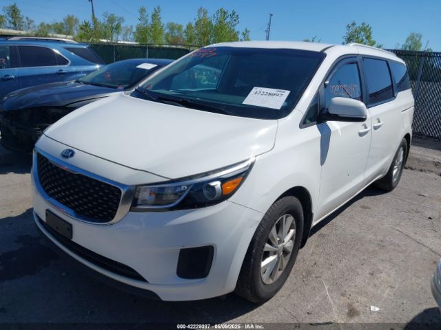 KNDMB5C14G6178935 KIA SEDONA LX