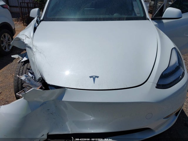 2023 TESLA MODEL Y 7SAYGDEE7PF598614 Photo 9