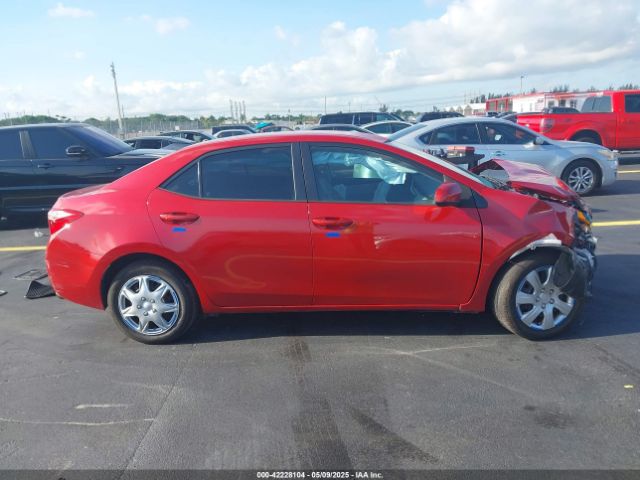 2T1BURHE1KC162813 Toyota COROLLA LE
