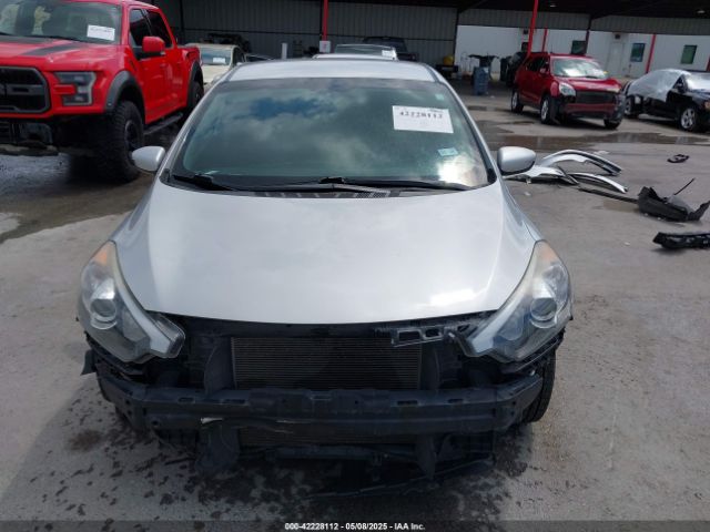 KNAFK4A61G5563728 KIA FORTE LX