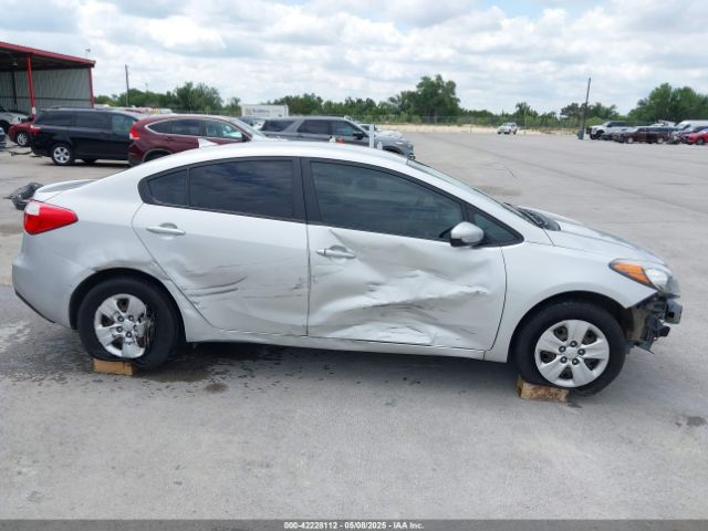 KNAFK4A61G5563728 KIA FORTE LX