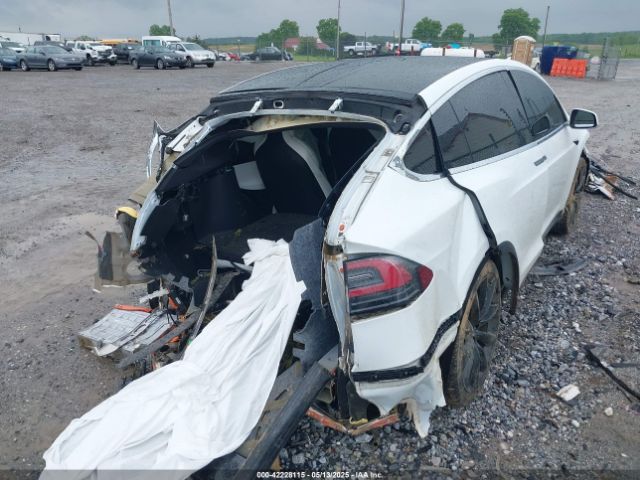2020 TESLA MODEL X 5YJXCBE26LF301504 Photo 3