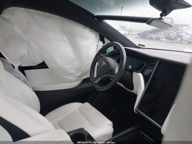 2020 TESLA MODEL X 5YJXCBE26LF301504 Photo 4