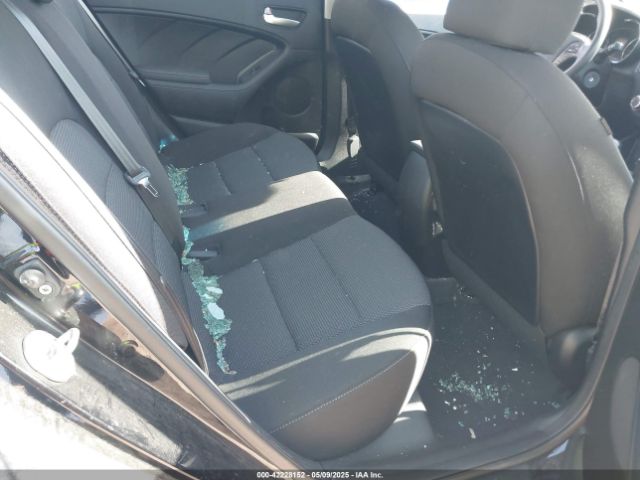 3KPFK4A71JE179004 KIA FORTE LX