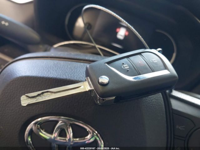 JTMLWRFV6RD211874 Toyota Rav4 Hybrid Le