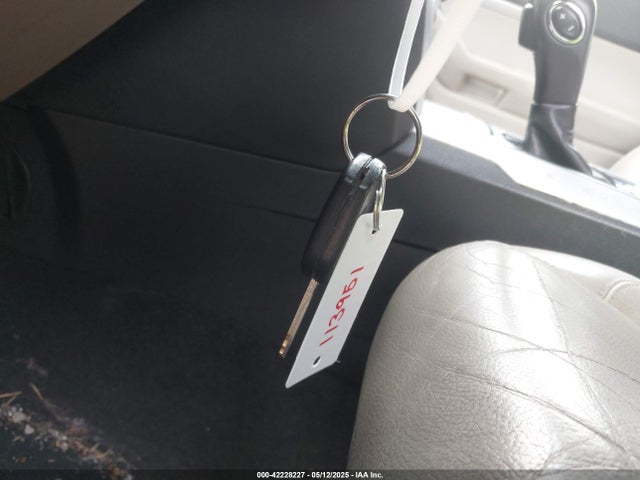 42228227 :رقم المزاد ، 1FM5K7D80EGA84453 vin ، 2014 Ford Explorer Xlt مزاد بيع