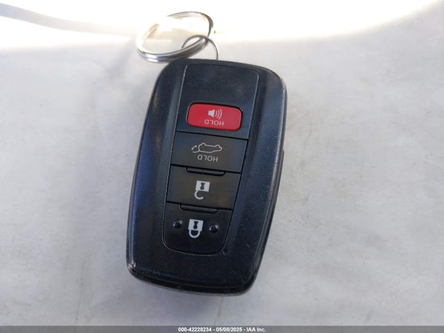 Toyota Rav4 Xle 2019 JTMW1RFV0KD041108 Image 11